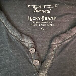 Like New Men’s Lucky Brand Charcoal Henley Top